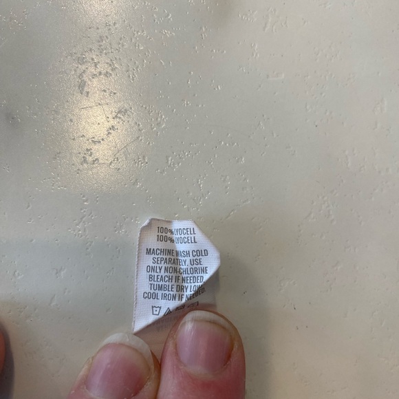 Aerie paper bag, style beige shorts women’s size medium - Picture 7 of 10